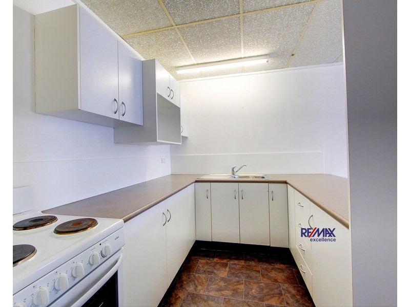 1/16 Bay Street, Pallarenda QLD 4810