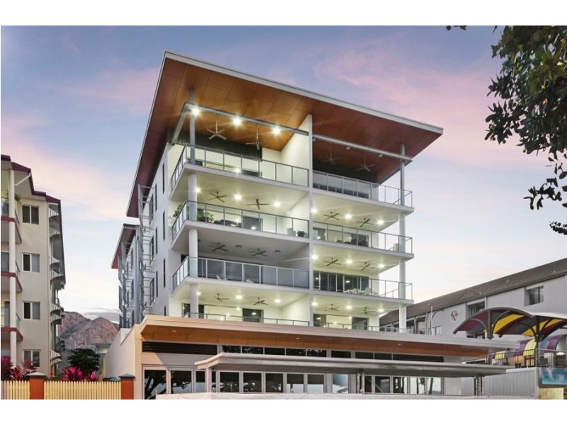 1/62 The Strand, North Ward QLD 4810