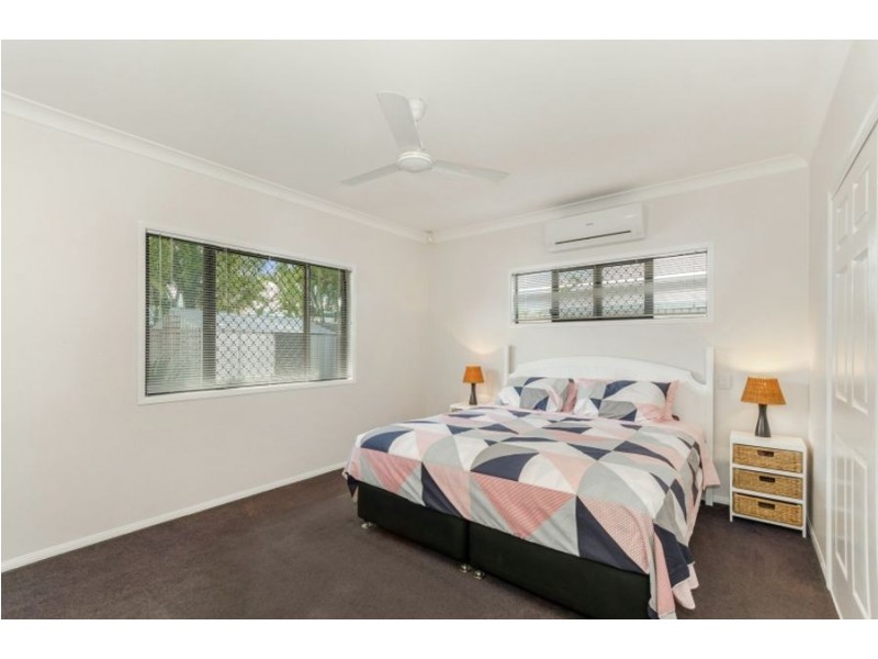5 Earl Circuit, Kirwan QLD 4817