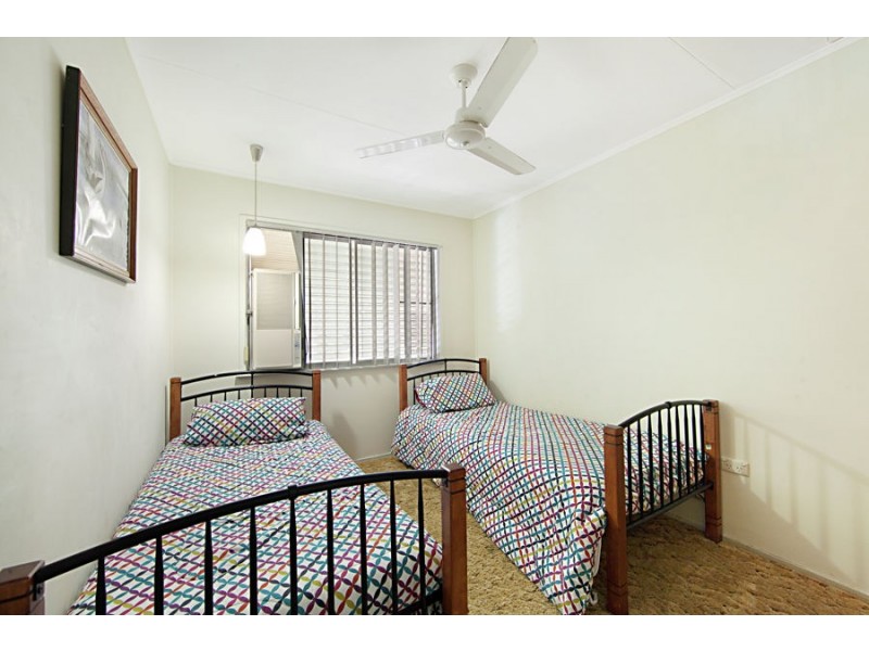 16 Barellan Street, Cranbrook QLD 4814