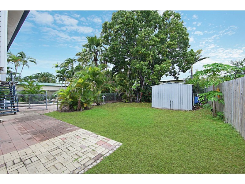 16 Barellan Street, Cranbrook QLD 4814