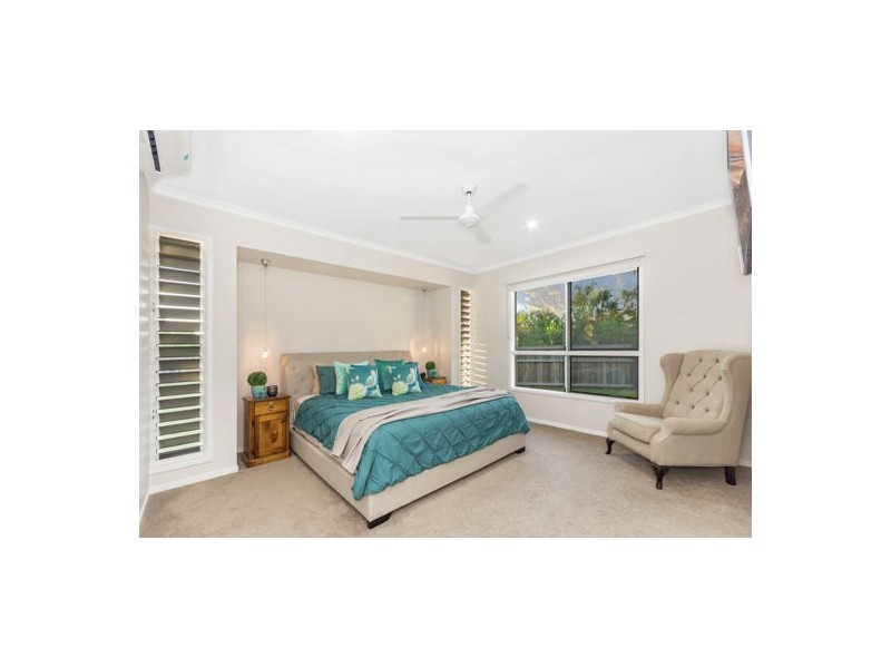 12 Fellowship Place, Rasmussen QLD 4815