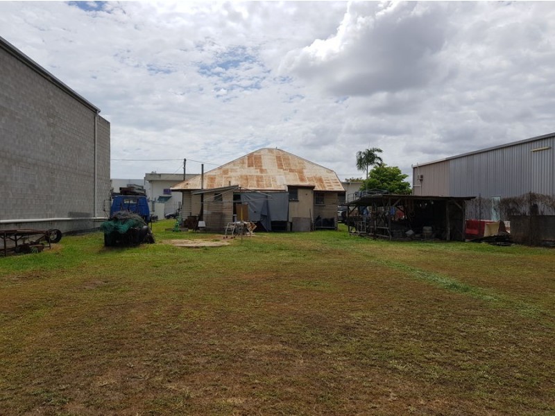 5 Truscott Street, Garbutt QLD 4814