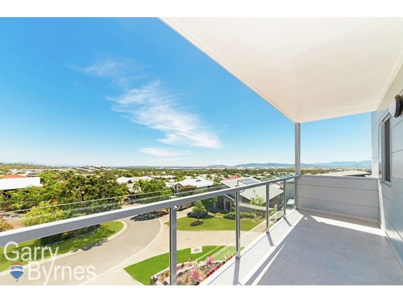 8 Alpine Court, Mount Louisa QLD 4814