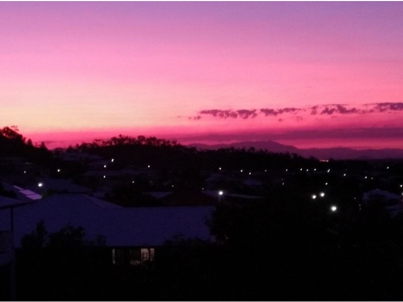 8 Alpine Court, Mount Louisa QLD 4814