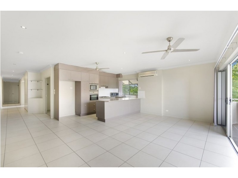 13/88 Mitchell Street, North Ward QLD 4810