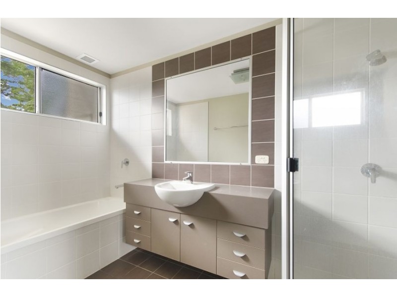 13/88 Mitchell Street, North Ward QLD 4810