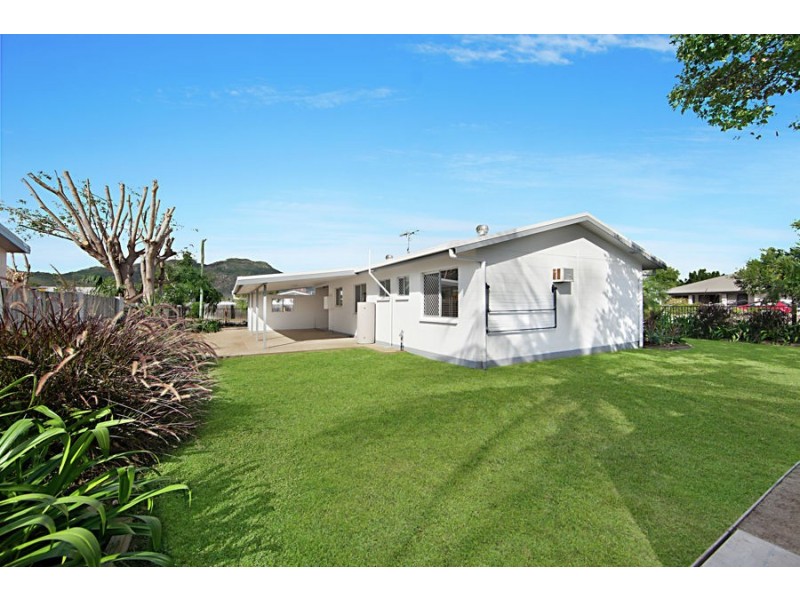 50 Santal Drive, Rasmussen QLD 4815