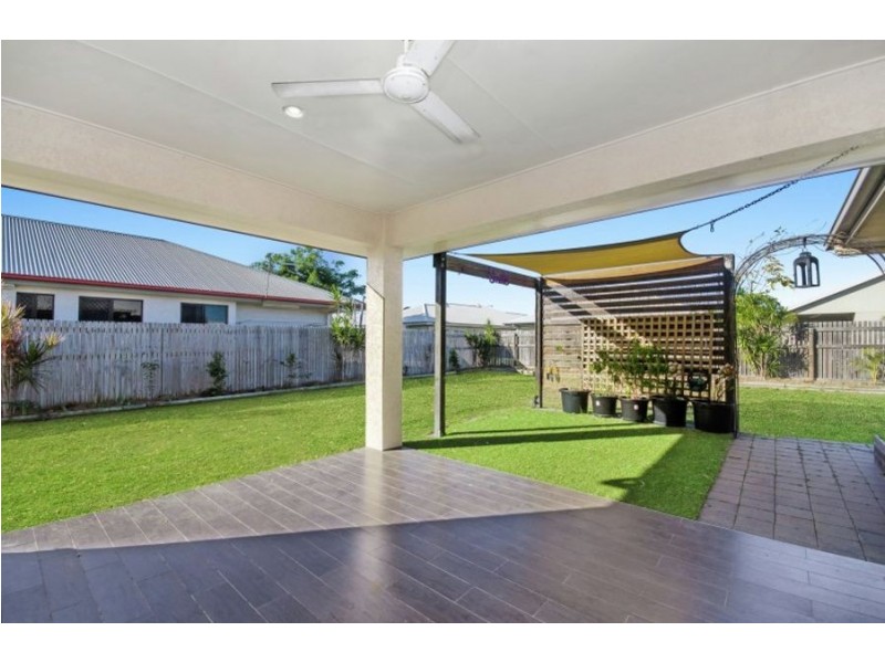 15 Osterlund Place, Burdell QLD 4818