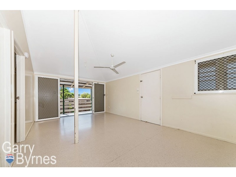 33 Bundock Street, Belgian Gardens QLD 4810