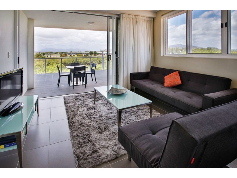 16/2-4 Kingsway Place, Townsville City QLD 4810