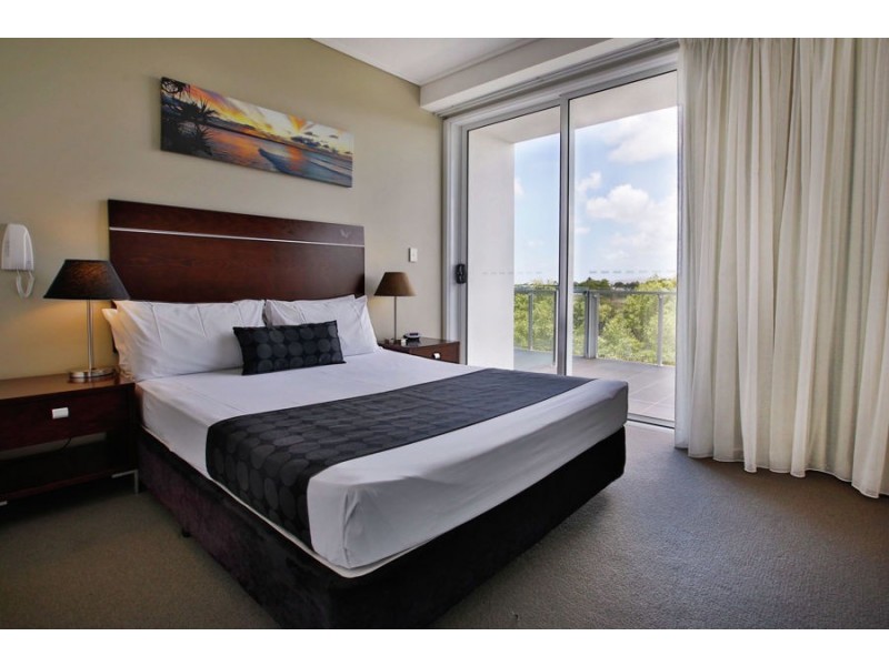 16/2-4 Kingsway Place, Townsville City QLD 4810