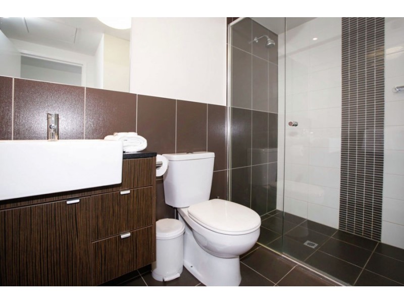 16/2-4 Kingsway Place, Townsville City QLD 4810