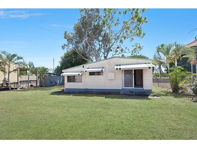 15 Jones Crescent, Nome QLD 4816