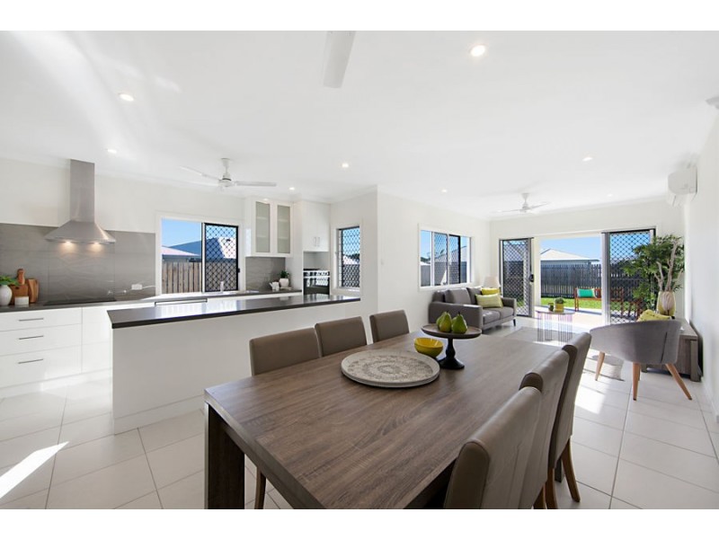 42 The Grange, Shaw QLD 4818