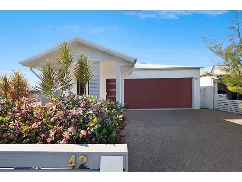 42 The Grange, Shaw QLD 4818