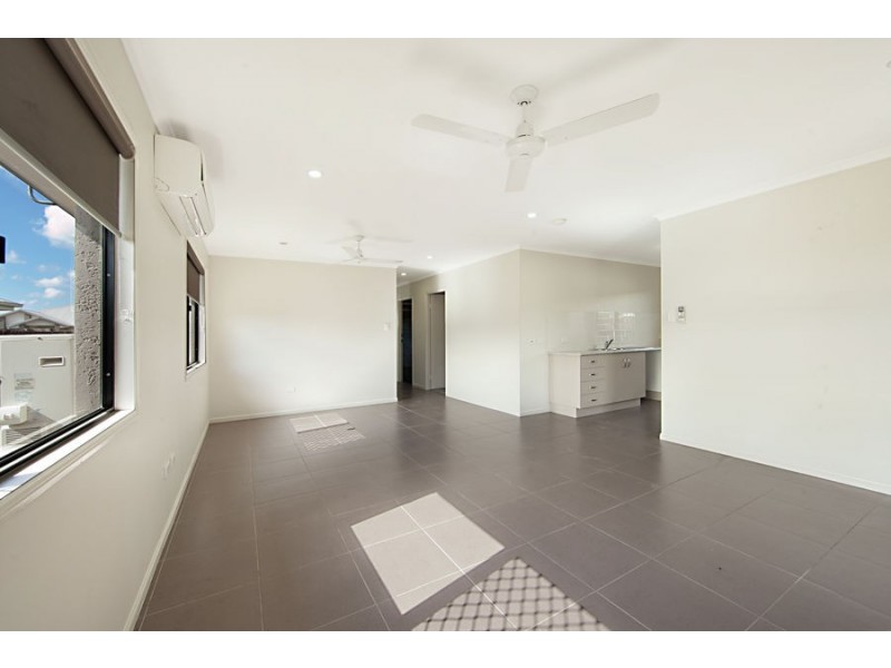 13 Daydream Circuit, Burdell QLD 4818