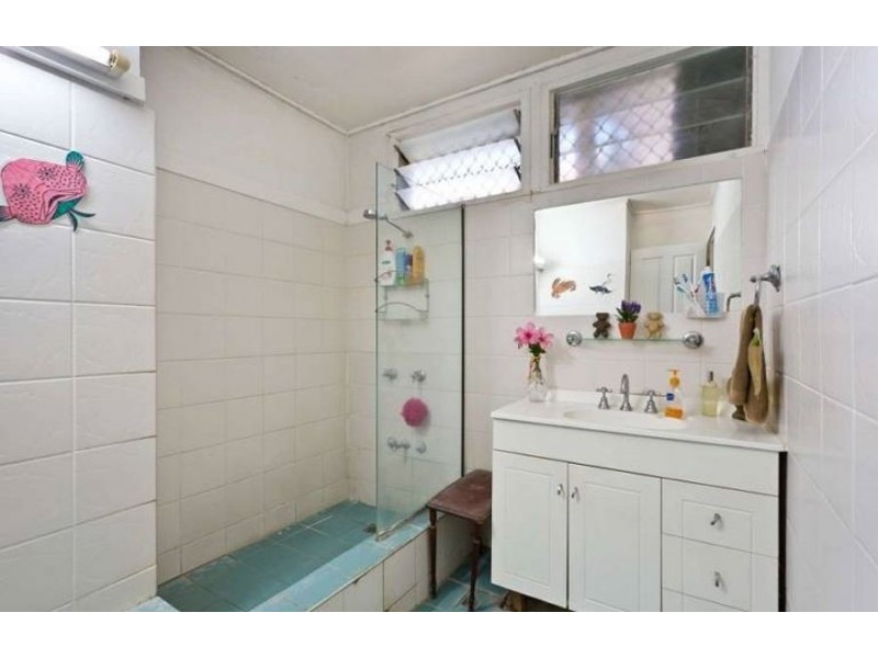 24 Wackett Street, Pallarenda QLD 4810