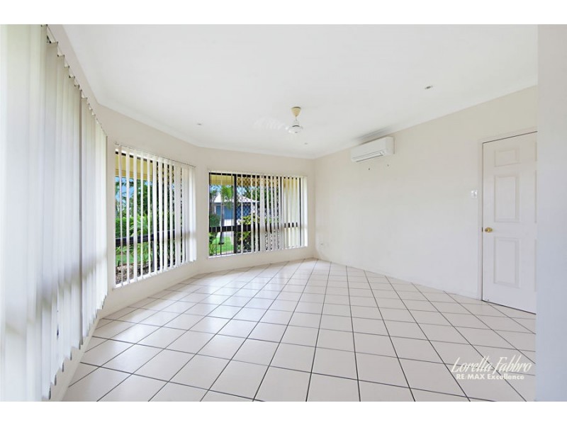 1 St Helens Drive, Mount Louisa QLD 4814