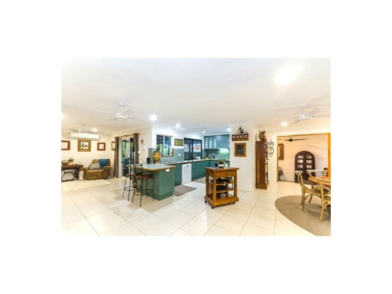 2 Combe Court, Wulguru QLD 4811