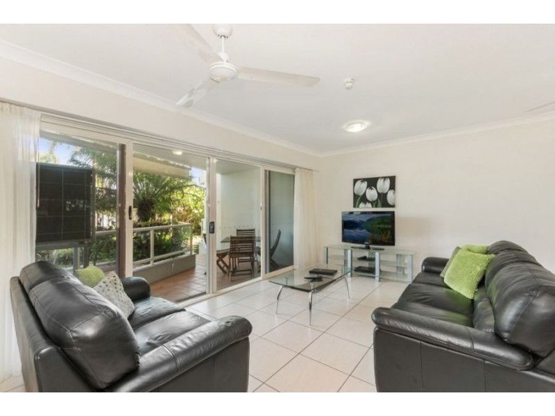 8/7 Mariners Drive, Townsville City QLD 4810