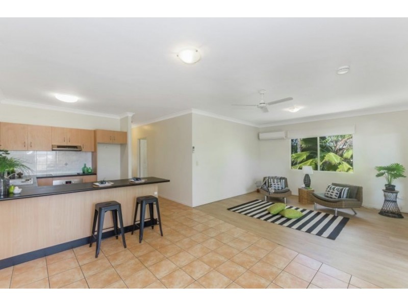8/2 Macrossan Street, South Townsville QLD 4810