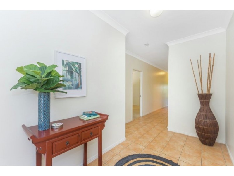 8/2 Macrossan Street, South Townsville QLD 4810