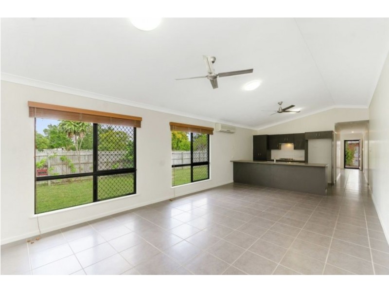 12 Chesterton Court, Kirwan QLD 4817