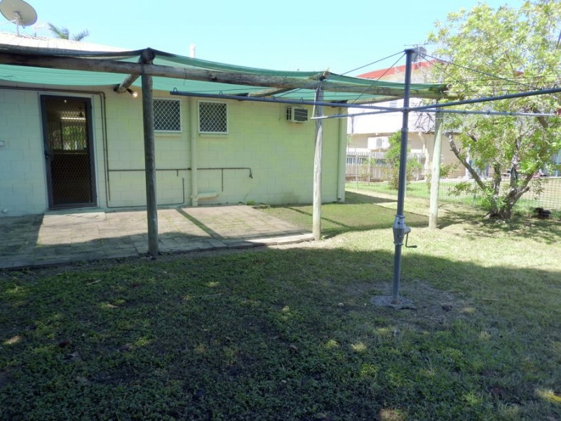 1/38 Ives Street, Kirwan QLD 4817