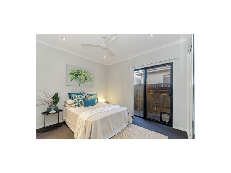 8 Mode Way, Burdell QLD 4818