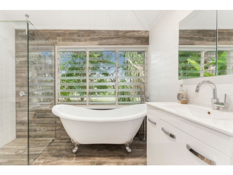 404 Forestry Road, Bluewater Park QLD 4818