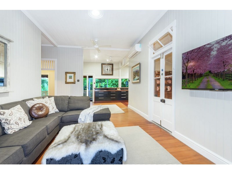 404 Forestry Road, Bluewater Park QLD 4818