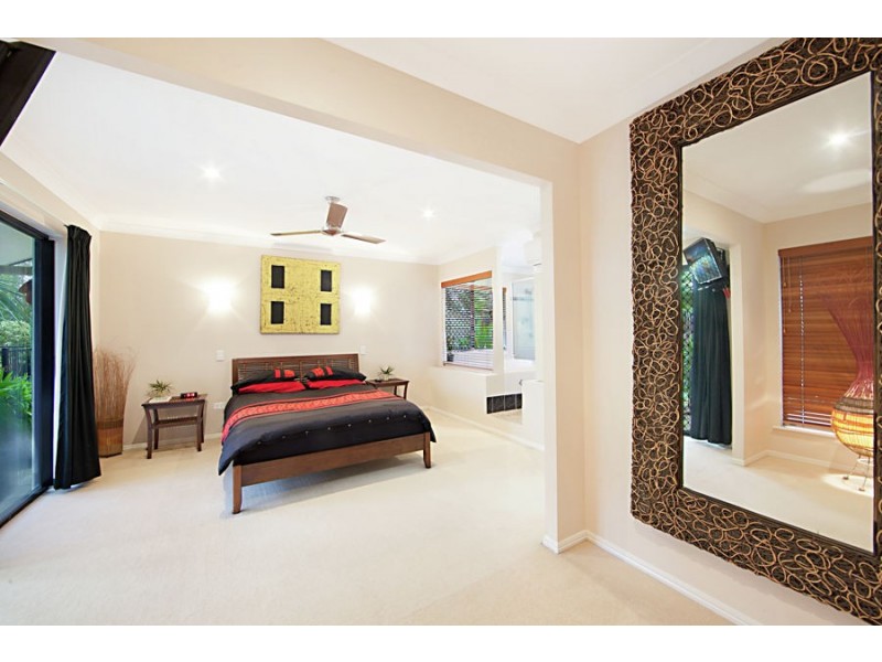 8 Waterside Place, Idalia QLD 4811