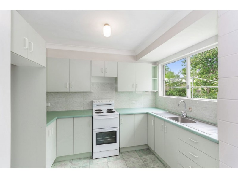 191 Ocean Parade, Balgal Beach QLD 4816