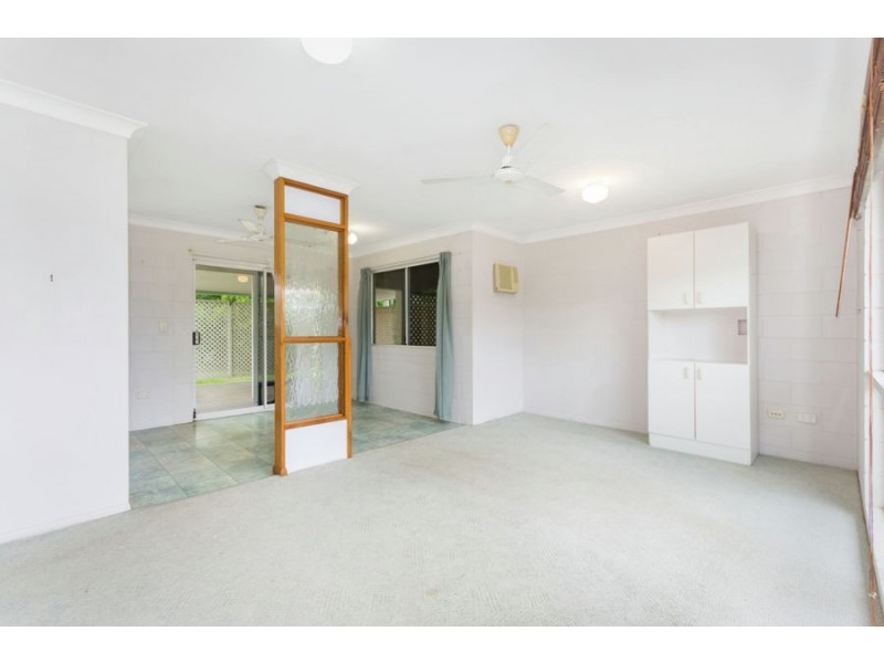 191 Ocean Parade, Balgal Beach QLD 4816