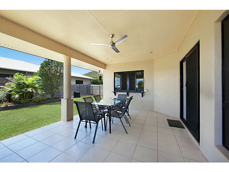 55 Crestbrook Drive, Mount Louisa QLD 4814