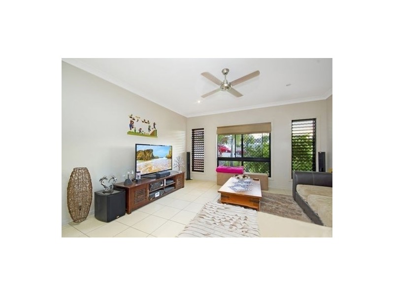 7 Platypus Street, Bushland Beach QLD 4818