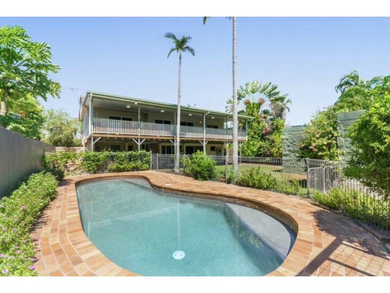 30 Dyer Street, Pallarenda QLD 4810