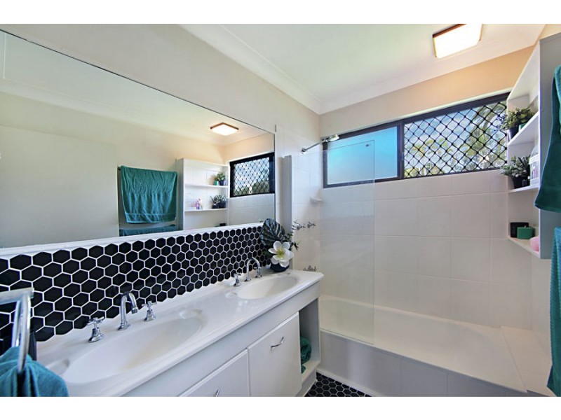 10 Owens Court, Annandale QLD 4814