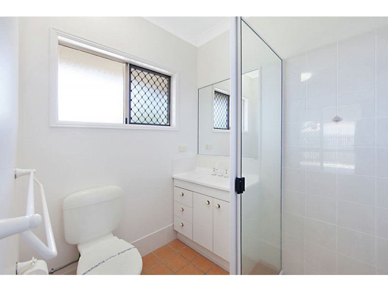 15 Riovista Way, Kirwan QLD 4817