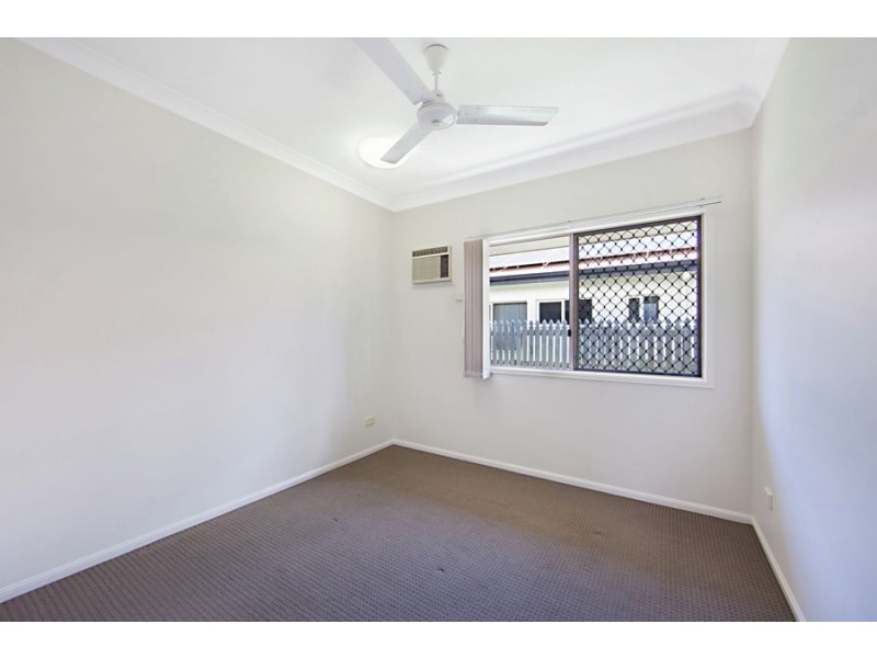 15 Riovista Way, Kirwan QLD 4817