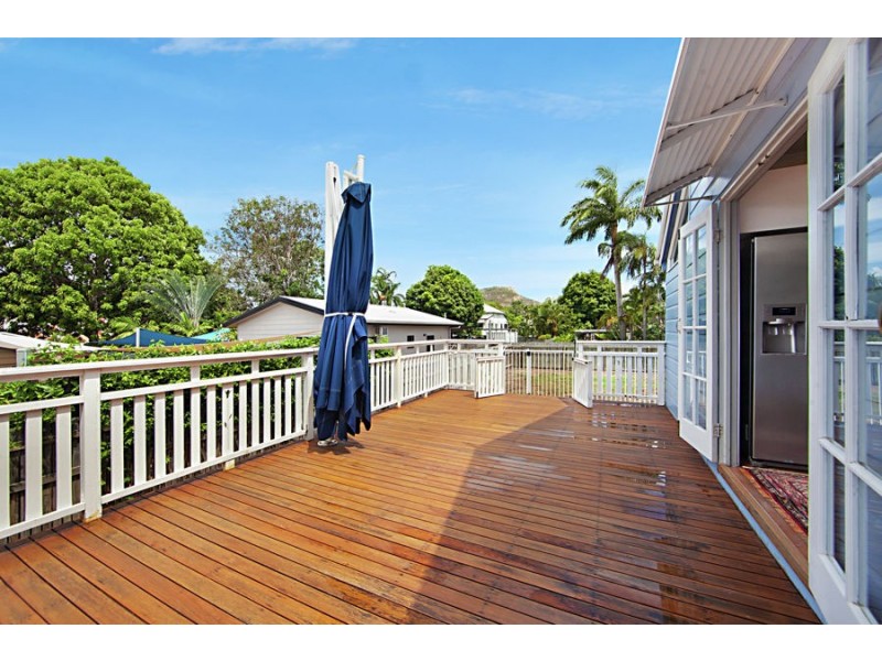 4 Third Street, Railway Estate QLD 4810