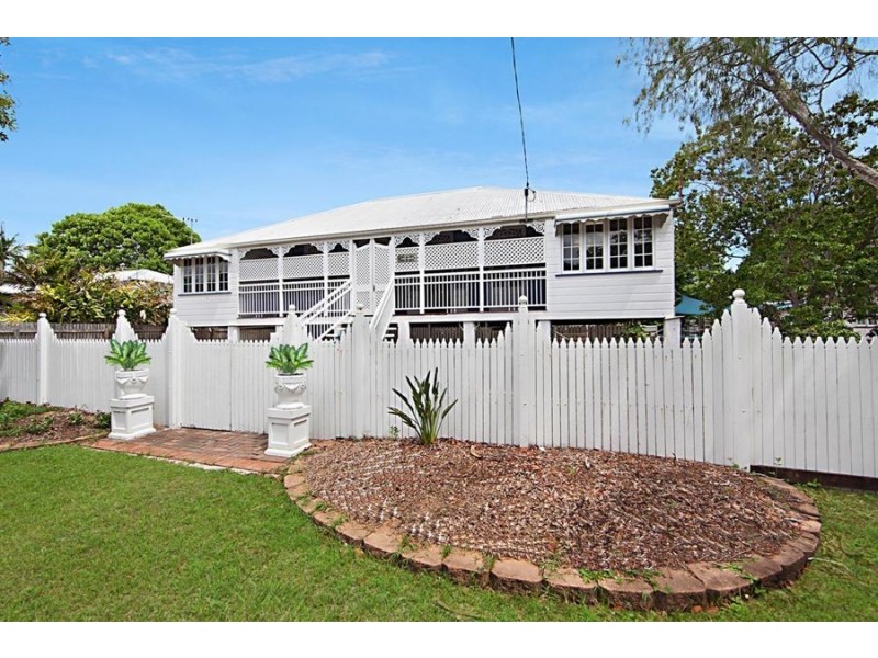 4 Third Street, Railway Estate QLD 4810