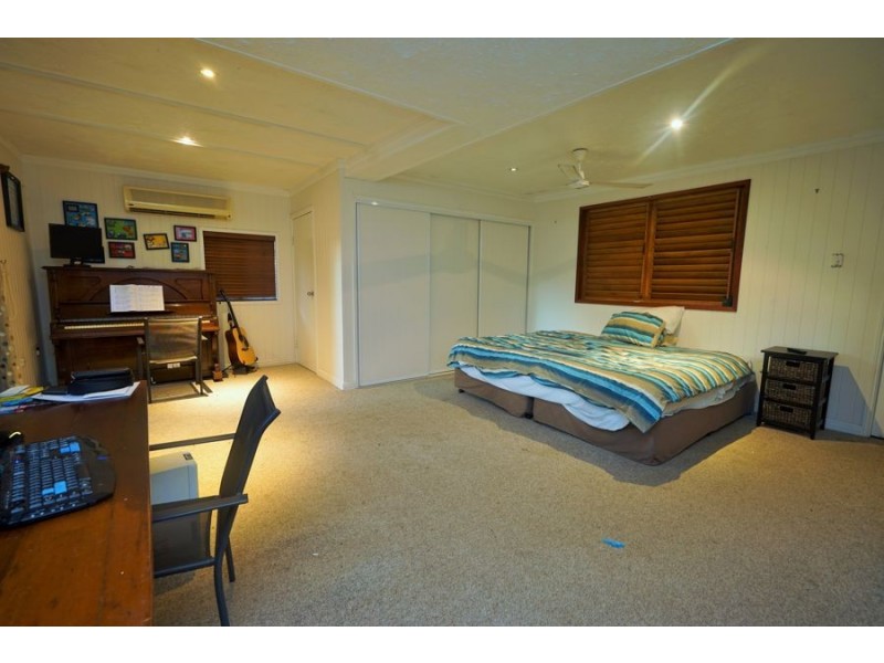 6 Keesing Road, Douglas QLD 4814