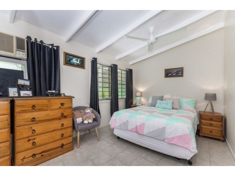 28 Althaus Parade, Yabulu QLD 4818