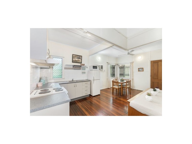 42 McLean Street, Gulliver QLD 4812