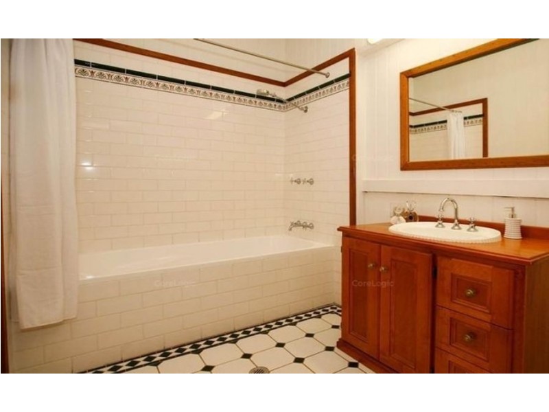 33 Townsend Street, Mysterton QLD 4812