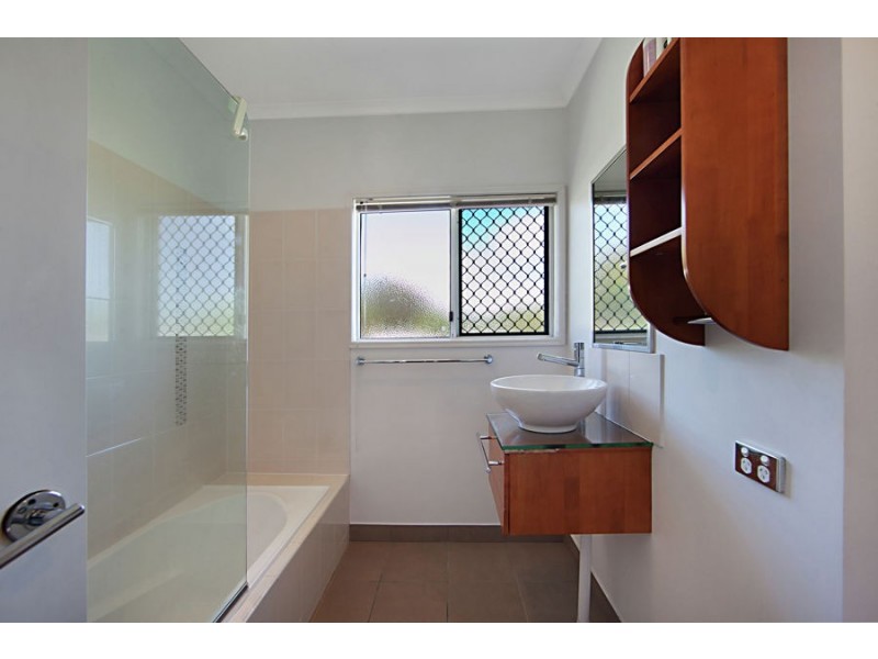 102/1-19 Burnda Street, Kirwan QLD 4817