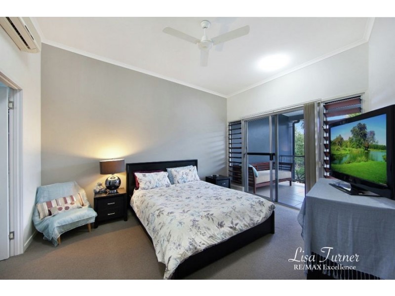 215 Riverside Blvd, Douglas QLD 4814