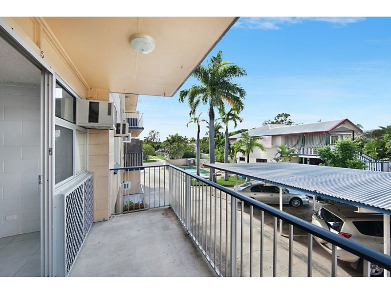 5/11 Vaughn Street, West End QLD 4810